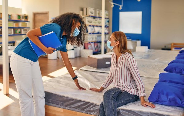 How to Choose the Right Mattress for Lower Back Support for UK Shoppers?